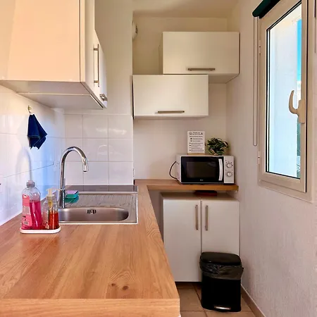 Near Tramway, & Airport - Air Conditioning & Free Wifi Appartement Nice