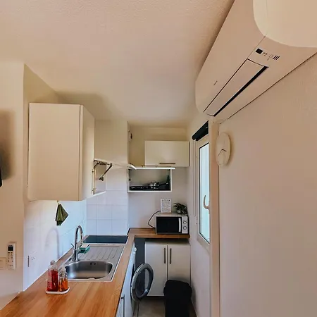 Near Tramway, & Airport - Air Conditioning & Free Wifi 公寓 *